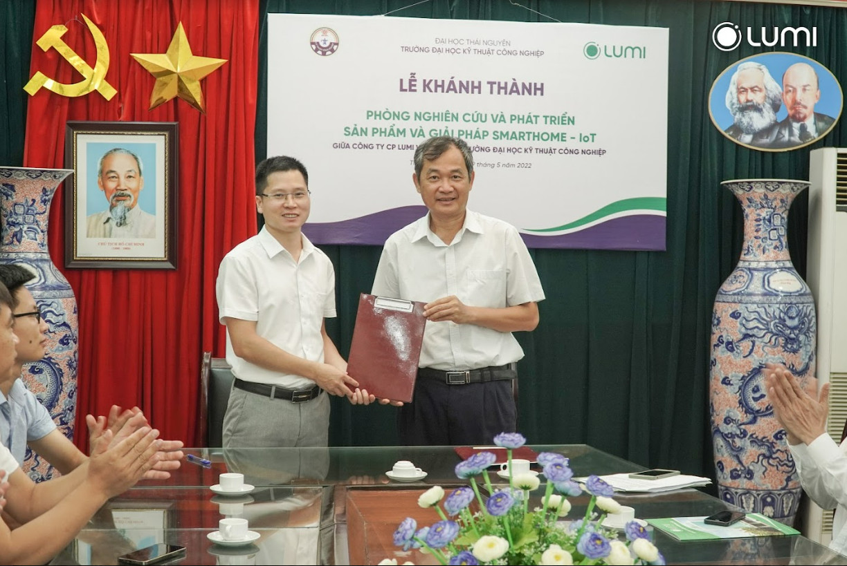 Lumi Việt Nam ký kết hợp tác Đại học Kỹ thuật Công nghiệp Thái Nguyên