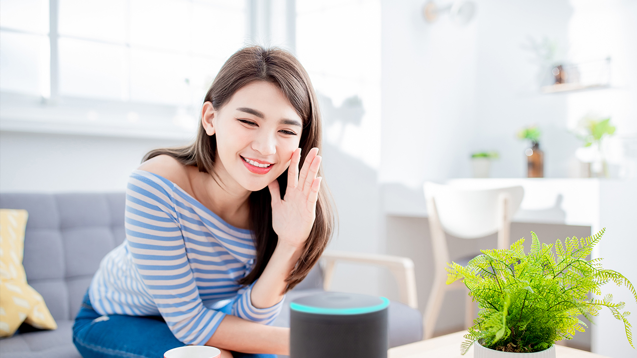 Điều khiển nhà bằng giọng nói